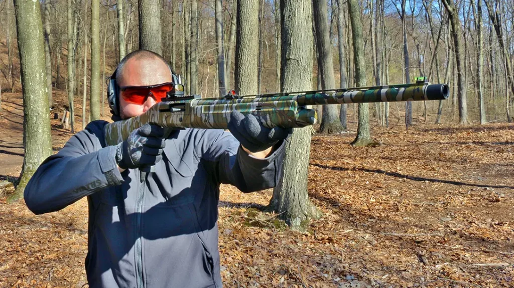 Shooting the Mossberg SA-20 Tactical Turkey.