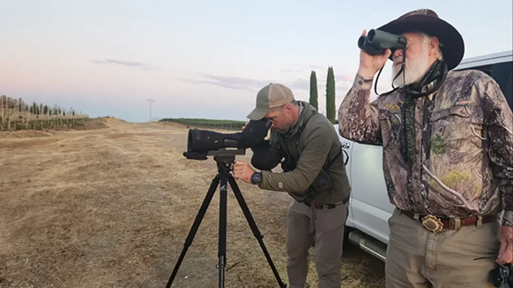 Hunting Colombian Black-Tailed Deer