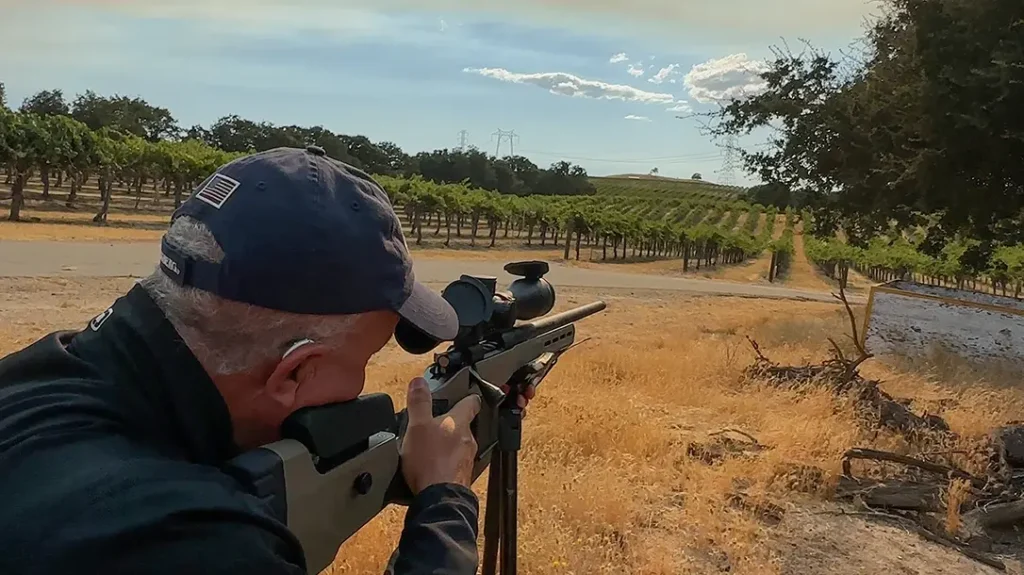 Hunting Colombian Black-Tailed Deer